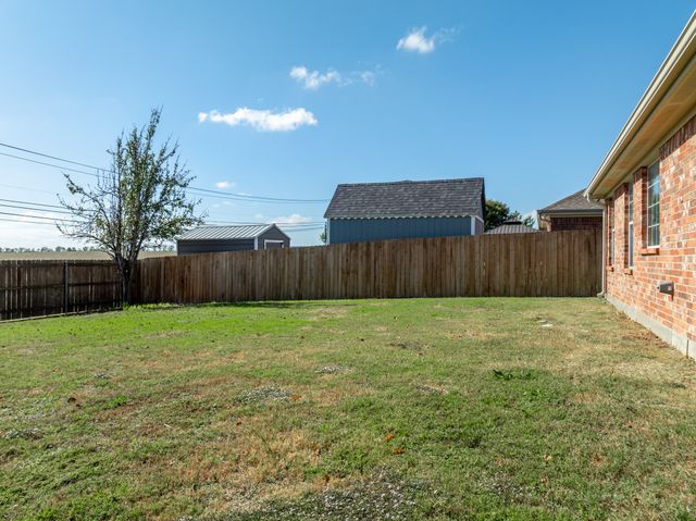 2541 Massey Lane, Robinson, TX 76706