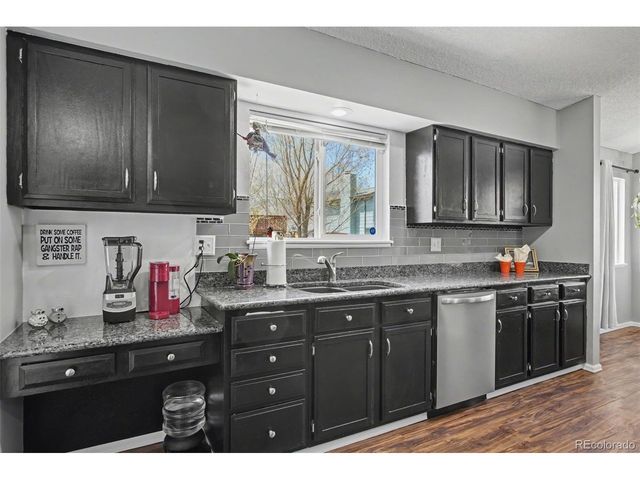 5250 Mule Deer Dr, Colorado Springs, CO 80919