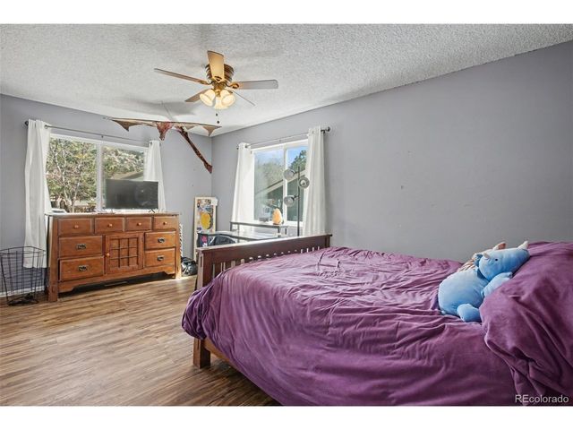 5250 Mule Deer Dr, Colorado Springs, CO 80919