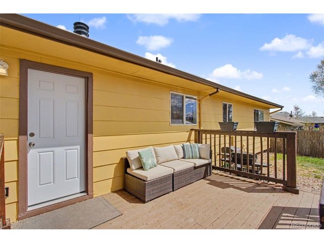 5250 Mule Deer Dr, Colorado Springs, CO 80919