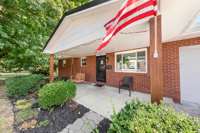 418 Delaware Street, Ironton, OH 45638