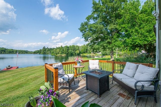 48 Lakeside Ave, Hardyston Twp., NJ 07460