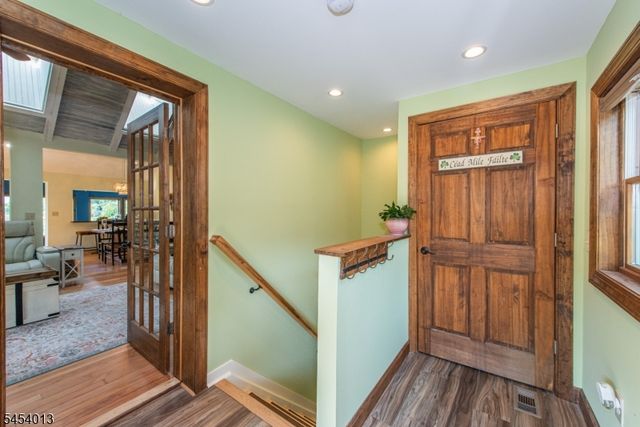 48 Lakeside Ave, Hardyston Twp., NJ 07460
