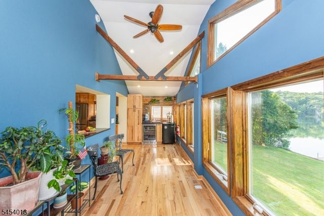 48 Lakeside Ave, Hardyston Twp., NJ 07460