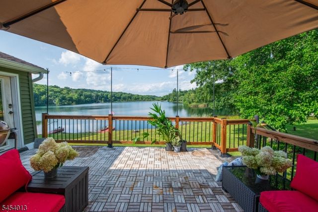 48 Lakeside Ave, Hardyston Twp., NJ 07460