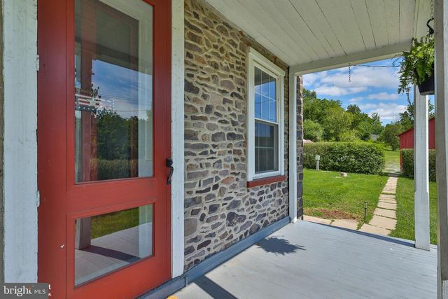 8967 EASTON RD, Ottsville, PA 18942