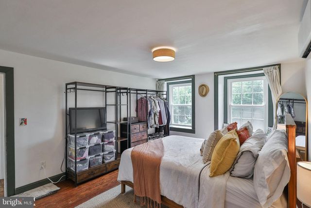 8967 EASTON RD, Ottsville, PA 18942