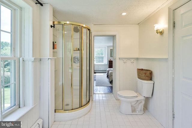 8967 EASTON RD, Ottsville, PA 18942