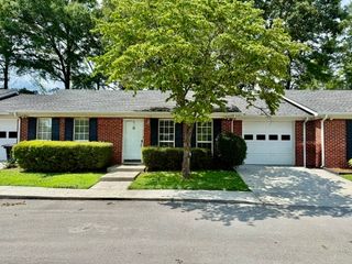 1600 N Washington St Apt 16, Tullahoma, TN 37388