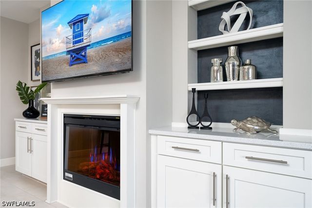 9650 Montelanico LOOP 102, Naples, FL 34119