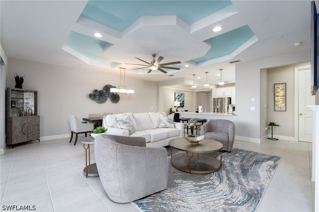 9650 Montelanico LOOP 102, Naples, FL 34119