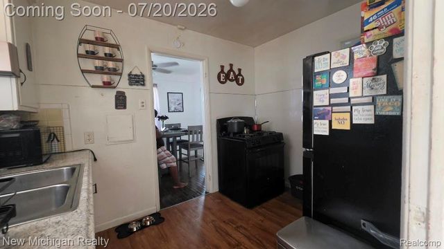 16237 Edmore Drive, Detroit, MI 48205