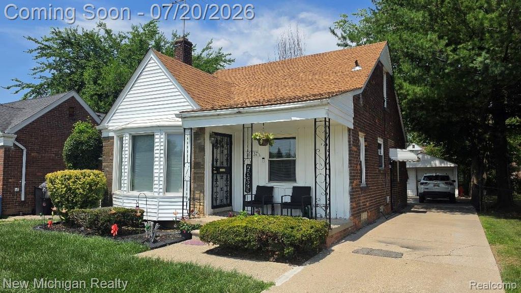 16237 Edmore Drive, Detroit, MI 48205