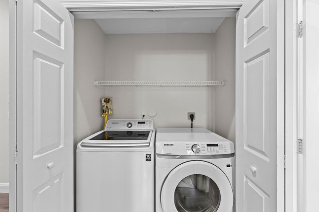 516 Commons Drive, Palm Beach Gardens, FL 33418