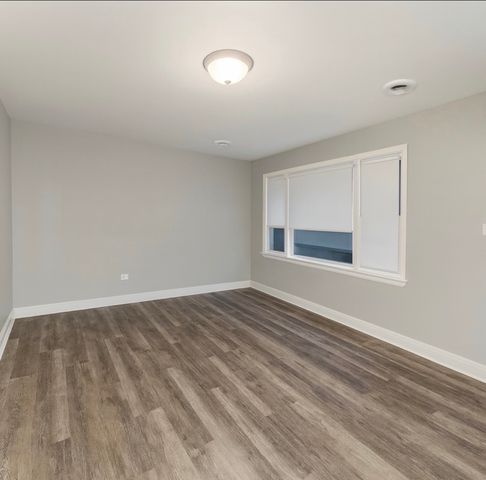 14547 S Blaine Avenue, Posen, IL 60469