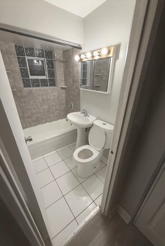 14547 S Blaine Avenue, Posen, IL 60469