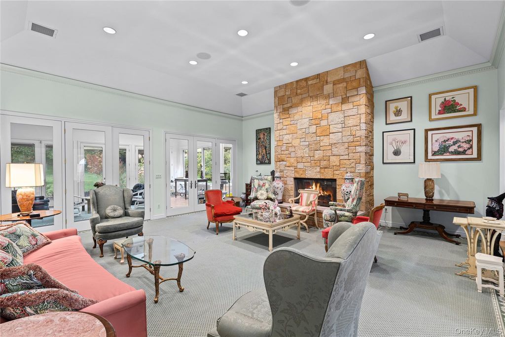 35 The Crossing At Blind Brook Brook, Purchase, NY 10577 — photo 4