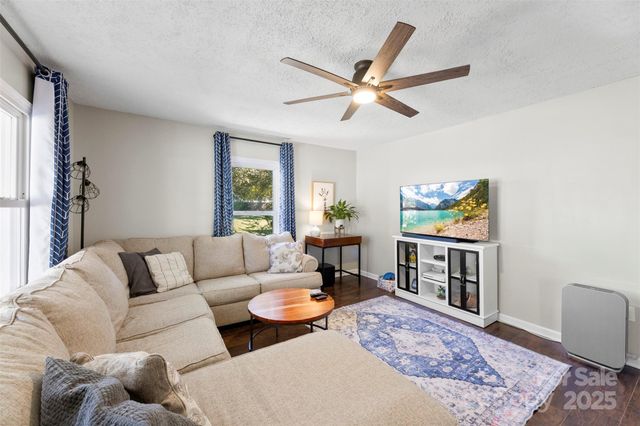 500 Plymouth Street, Kannapolis, NC 28083
