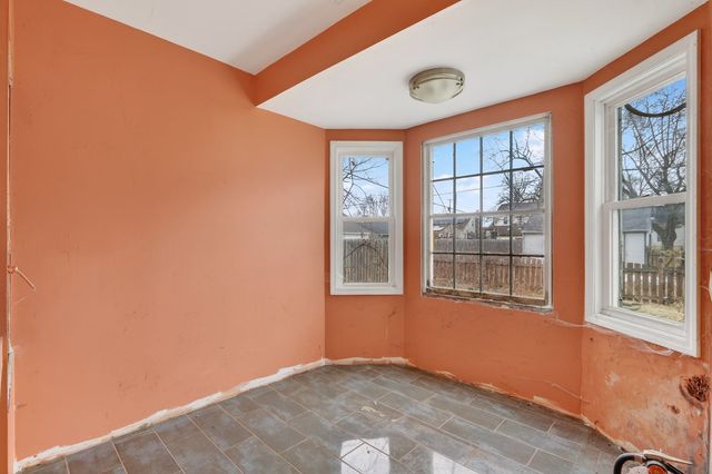 1707 Carney Avenue, Rockford, IL 61103