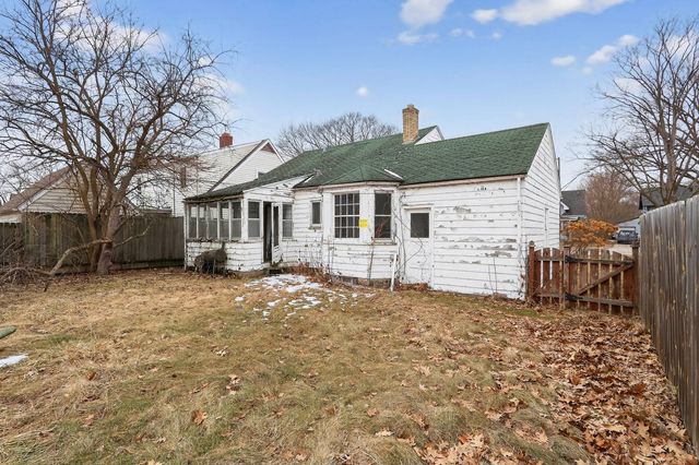 1707 Carney Avenue, Rockford, IL 61103