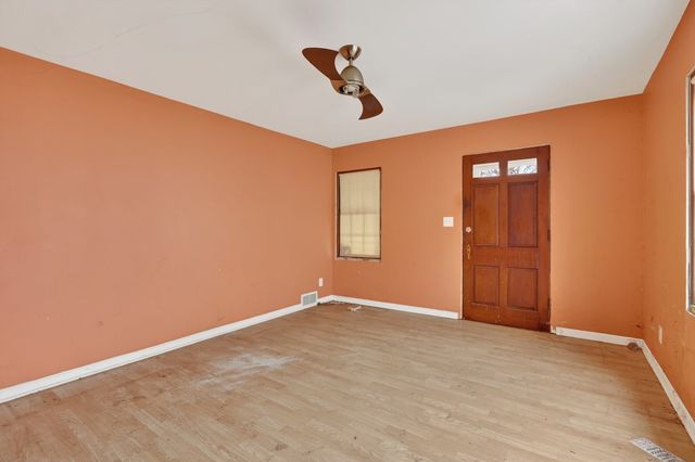 1707 Carney Avenue, Rockford, IL 61103