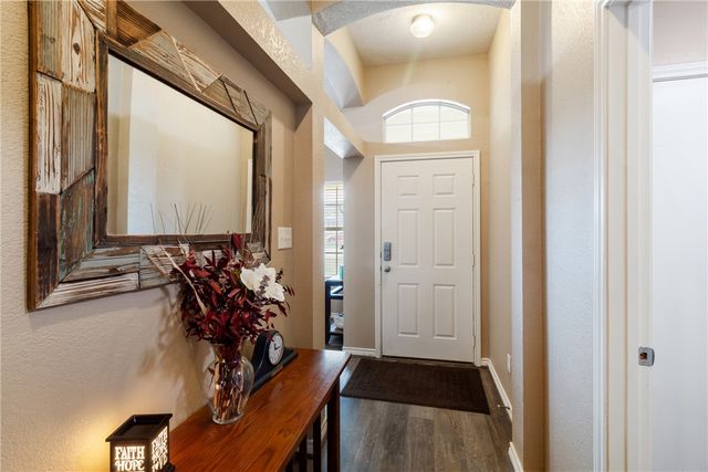 3907 Bridgeberry Court, College Station, TX 77845