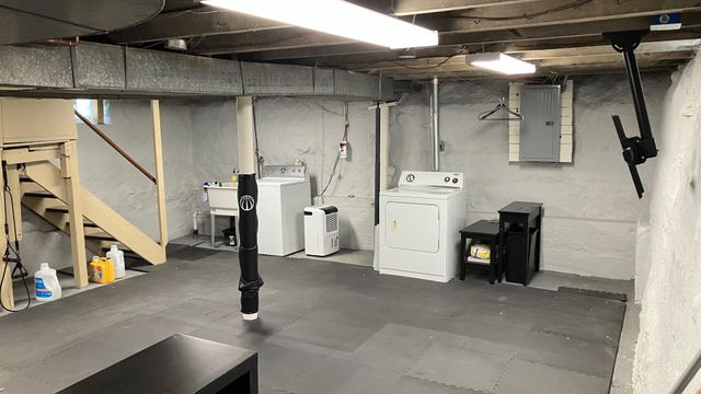 703 Moore Street, Ann Arbor, MI 48105