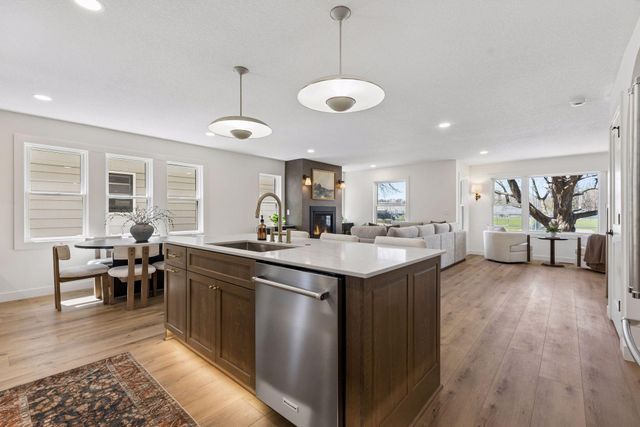 4809 Zenith Avenue S, Minneapolis, MN 55410