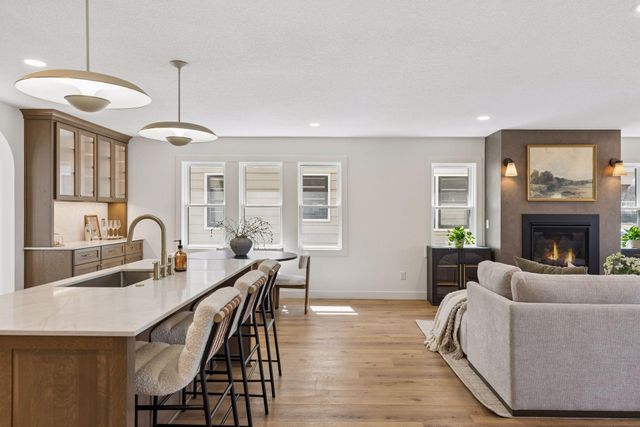 4809 Zenith Avenue S, Minneapolis, MN 55410