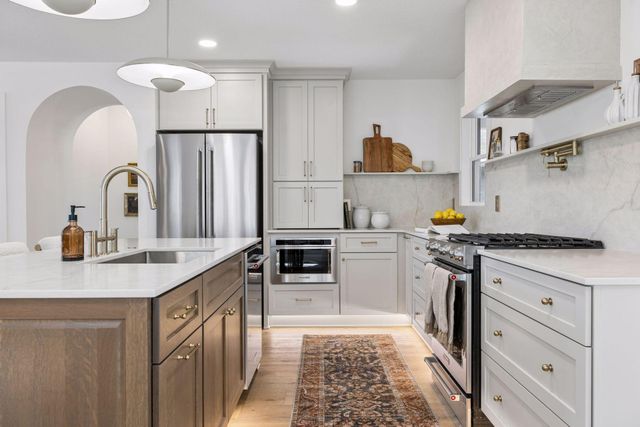 4809 Zenith Avenue S, Minneapolis, MN 55410