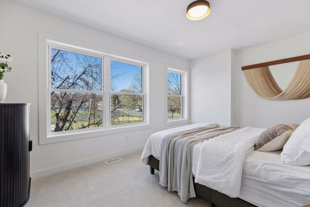 4809 Zenith Avenue S, Minneapolis, MN 55410