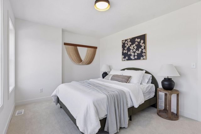 4809 Zenith Avenue S, Minneapolis, MN 55410