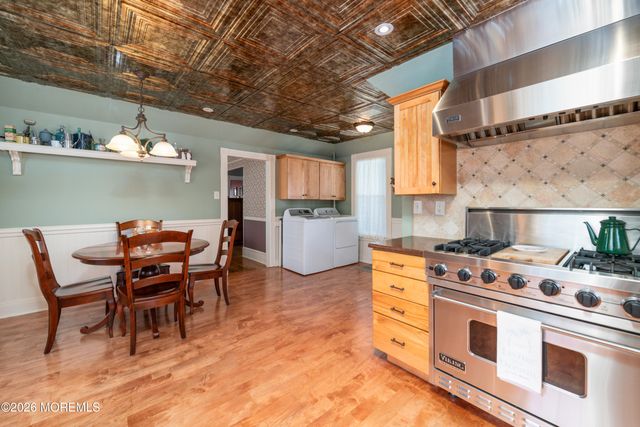 18 Tower Hill Avenue, Red Bank, NJ 07701