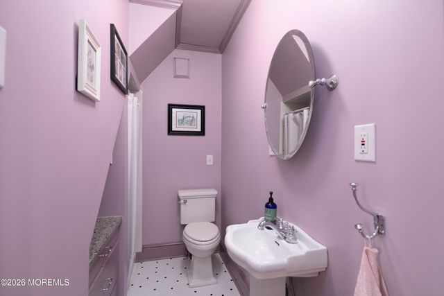 18 Tower Hill Avenue, Red Bank, NJ 07701