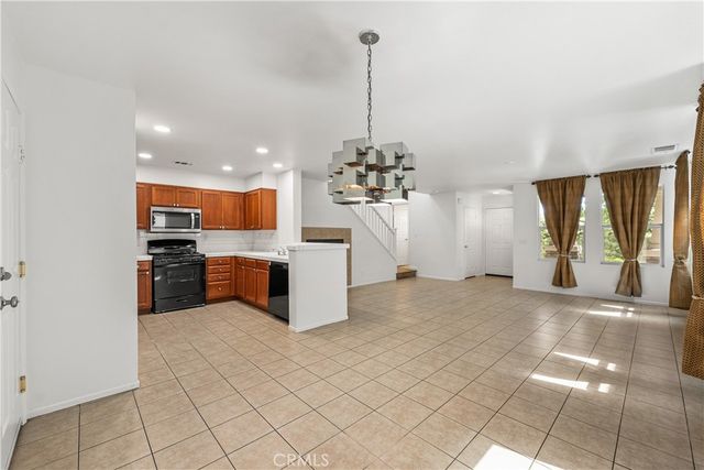 2664 Greenwood Court, Palmdale, CA 93550