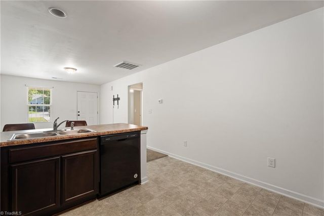1813 Alyssum Place, Winston-salem, NC 27127