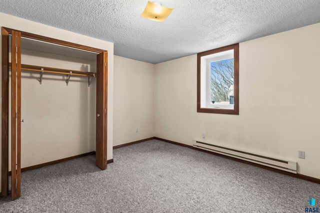 26097 468th Ave Avenue, Sioux Falls, SD 57107