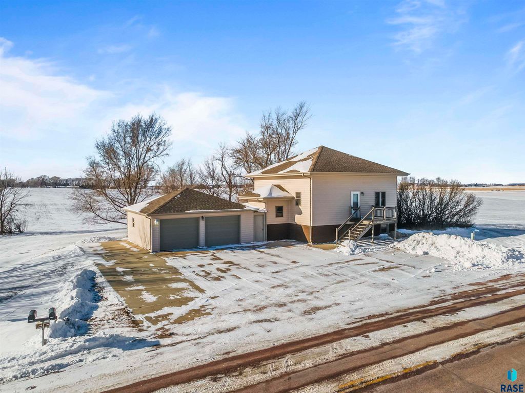 26097 468th Ave Avenue, Sioux Falls, SD 57107