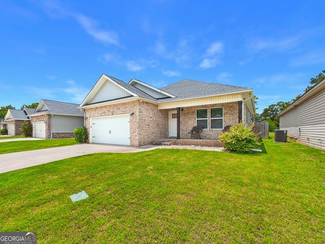 137 Northsky Drive, Warner Robins, GA 31093
