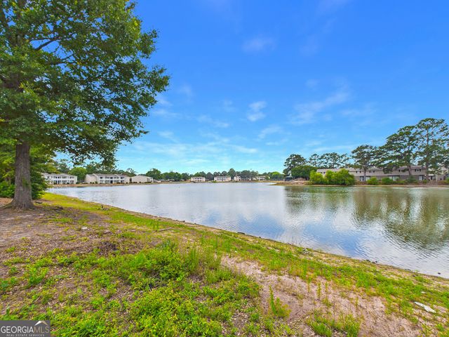137 Northsky Drive, Warner Robins, GA 31093