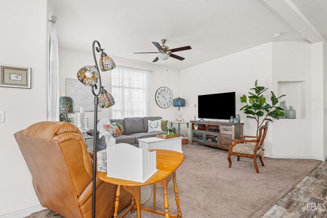 9131 Rosedale Highway 54, Bakersfield, CA 93312