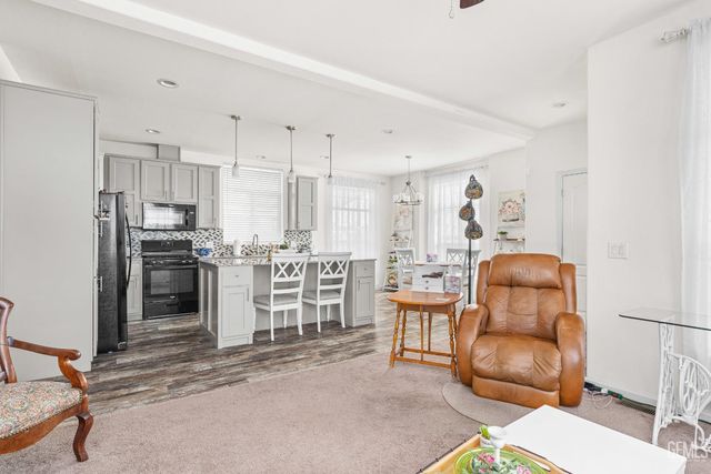 9131 Rosedale Highway 54, Bakersfield, CA 93312