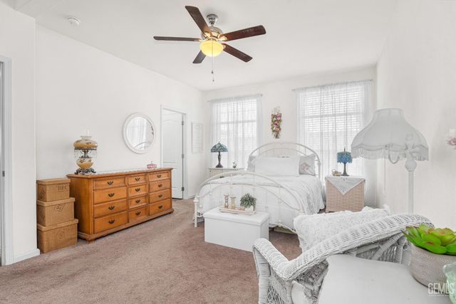 9131 Rosedale Highway 54, Bakersfield, CA 93312