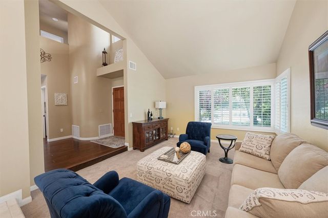 22138 Copper Hill, Saugus, CA 91350