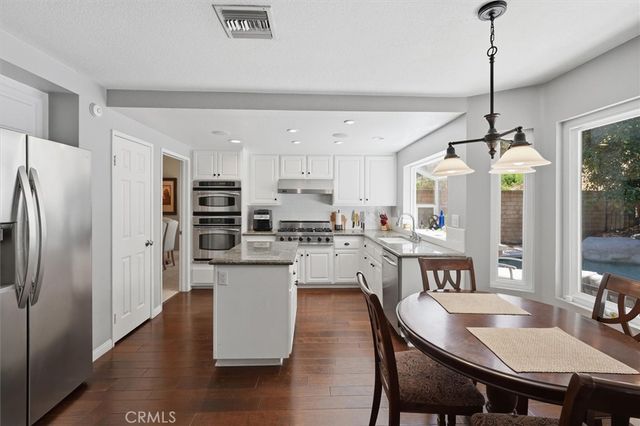22138 Copper Hill, Saugus, CA 91350