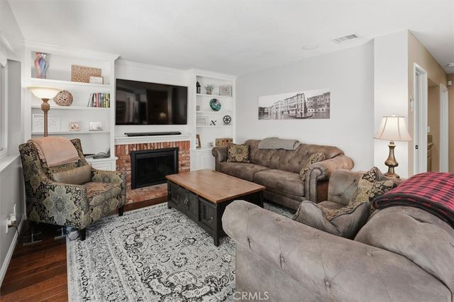 22138 Copper Hill, Saugus, CA 91350