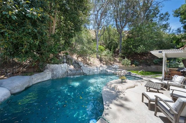 22138 Copper Hill, Saugus, CA 91350