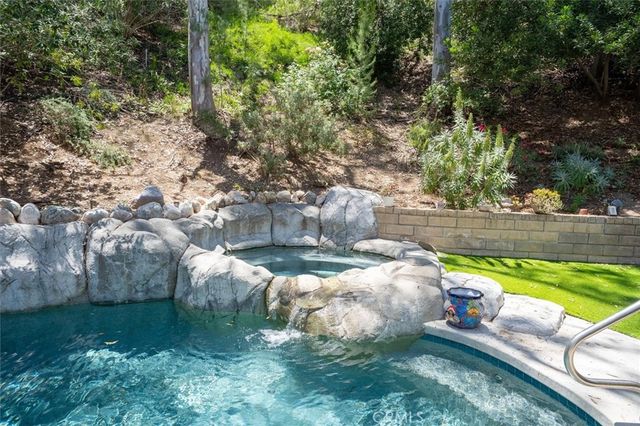 22138 Copper Hill, Saugus, CA 91350