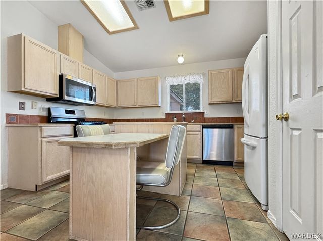 6550 S Oleander Place, Mohave Valley, AZ 86440