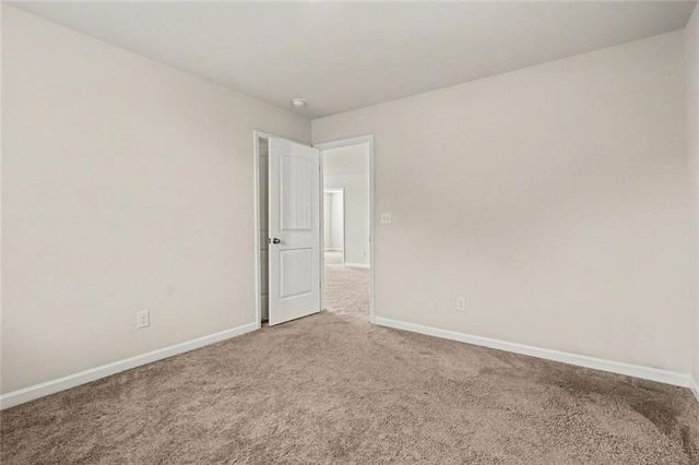 318 W Sandy Creek Drive, Covington, GA 30014